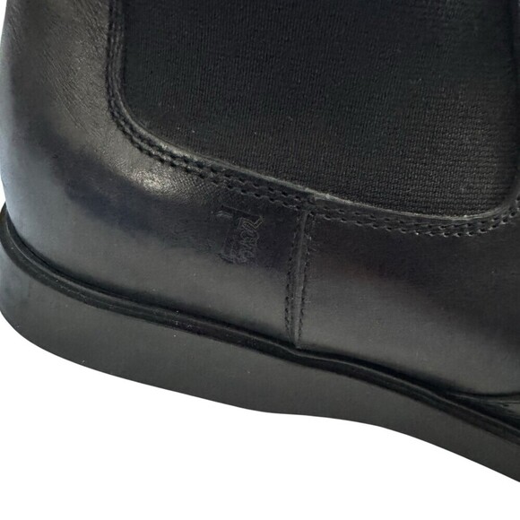 TOD\'S Mens Lug Sole Chelsea Boot Black Leather Size 7.5 wing tip detail main image 9